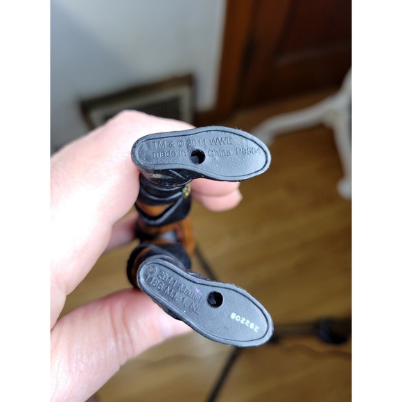 WWE Mattel Triple H & Booker Action Figures Both From 2011 7 inch tall - Picture 4 of 7